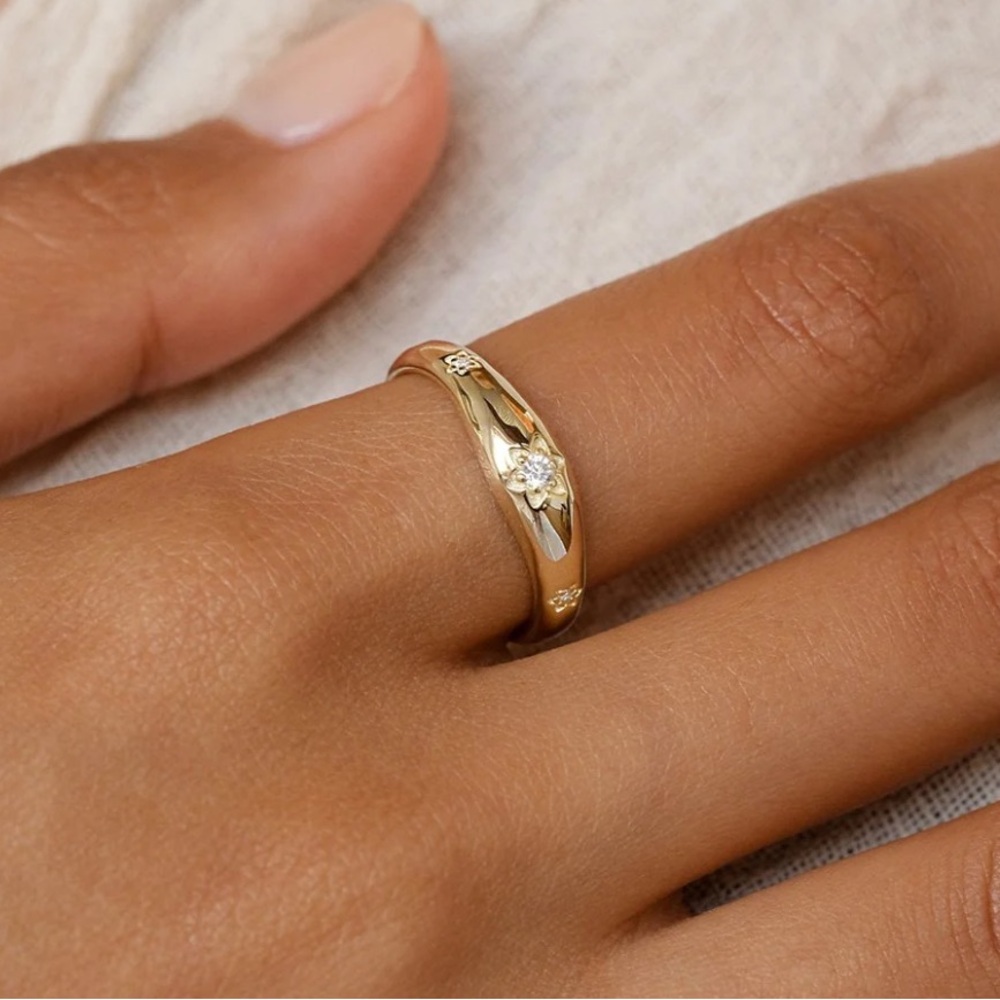 By Charlotte - Align Your Soul Gold Ring